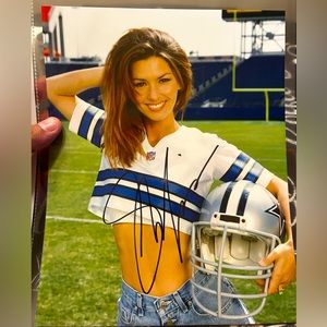 Shania Twain hand signed ✍🏼
